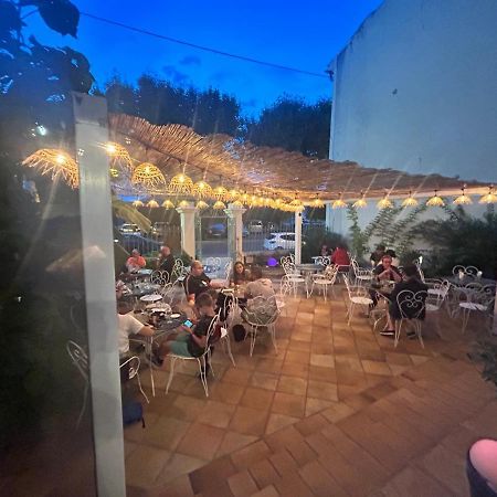 מלון Bollène Le Patio De Fabio מראה חיצוני תמונה